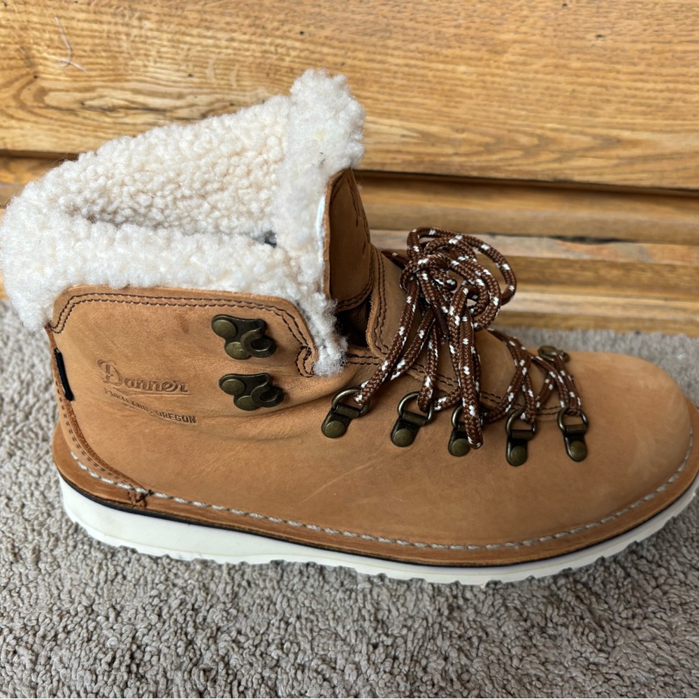 Danner Mountain Pass Shearling Hiking Boots